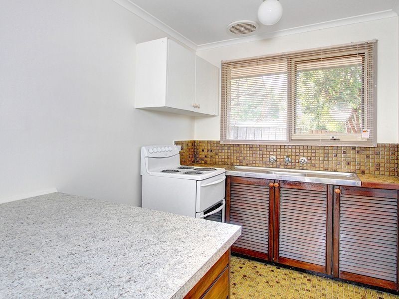 2/27 Barragowa Drive, Rosebud West VIC 3940