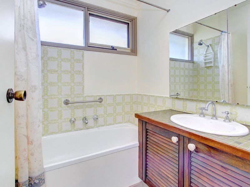 2/27 Barragowa Drive, Rosebud West VIC 3940