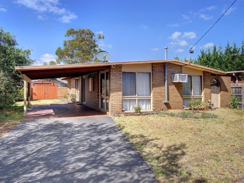 13 Sundew Avenue, Rosebud West VIC 3940