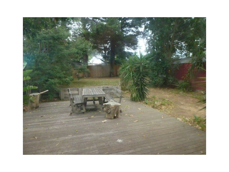 12 Woonton Ave, Rosebud VIC 3939