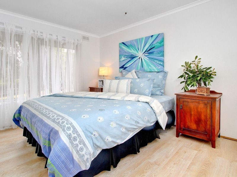 39 Warrain Avenue, Rosebud VIC 3939