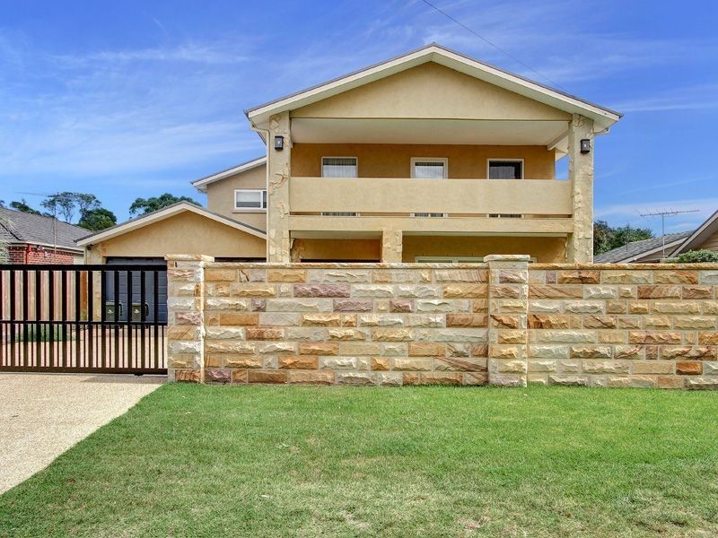 4 Daly Avenue, Rye VIC 3941