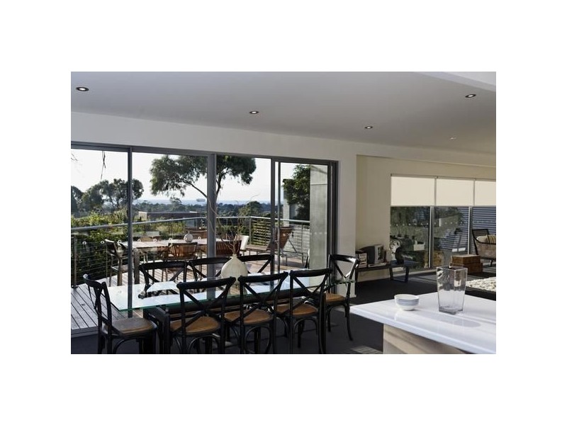 12 Banks Street, Mccrae VIC 3938