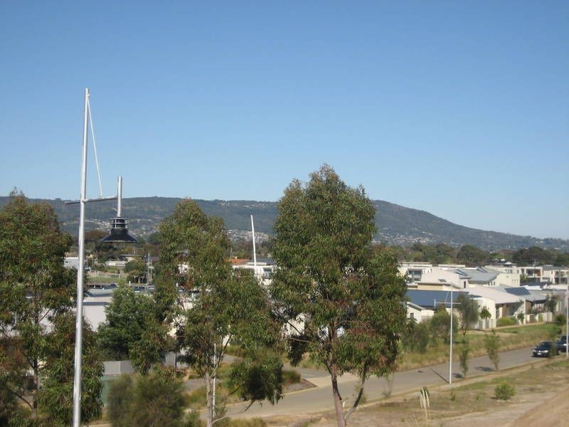 37 Helm Avenue, Safety Beach VIC 3936