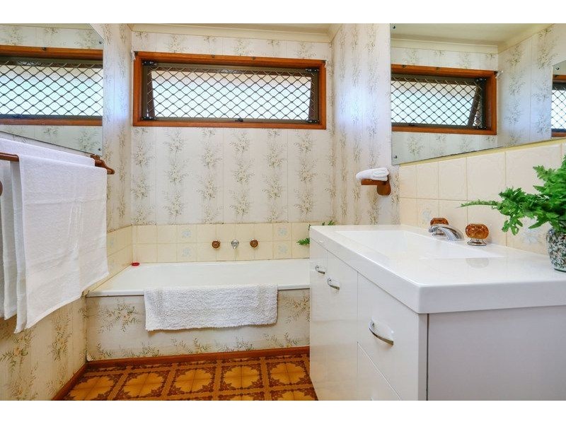 61 Potton Avenue, Rosebud VIC 3939