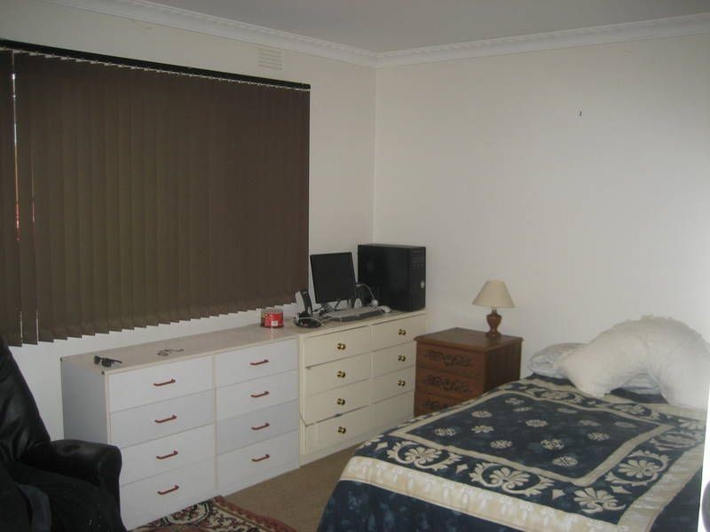 183 Eighth Avenue, Rosebud VIC 3939