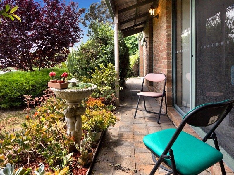 77 Woonton Crescent, Rosebud VIC 3939