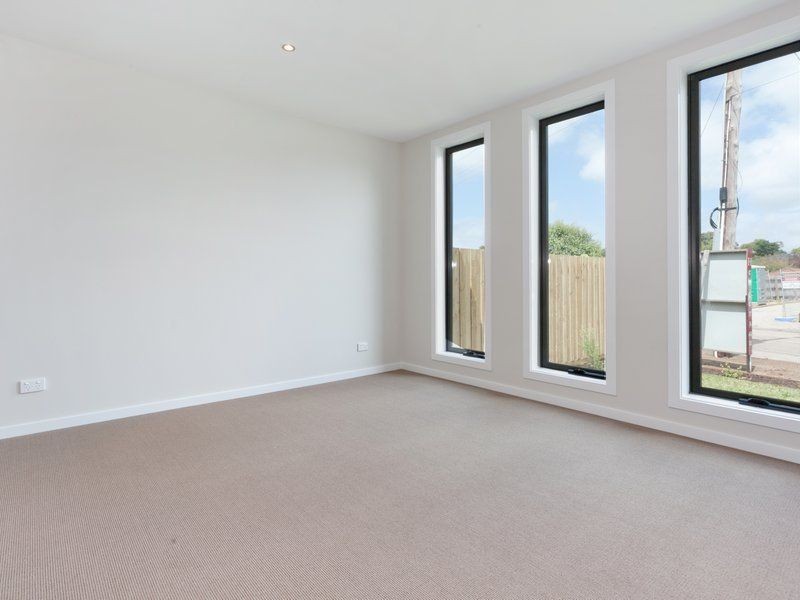 3 Leon Avenue, Rosebud VIC 3939