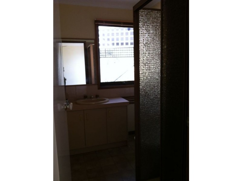 244 Eastbourne Rd, Rosebud VIC 3939