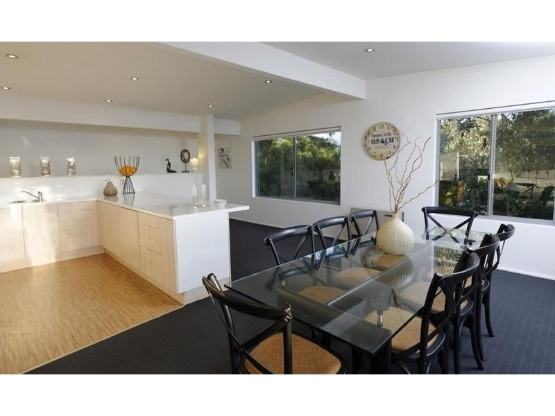 12 Banks Street, Mccrae VIC 3938