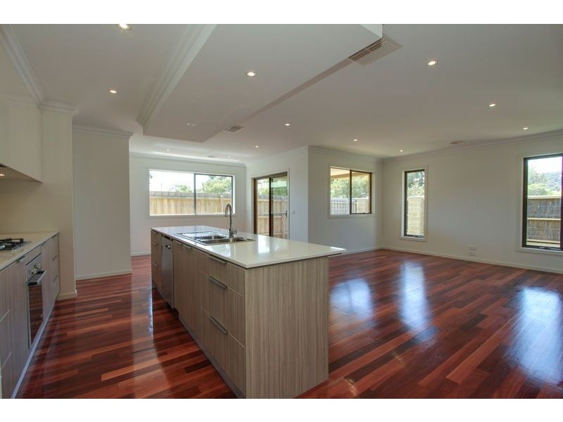 1/14 Anne Street, Rosebud VIC 3939