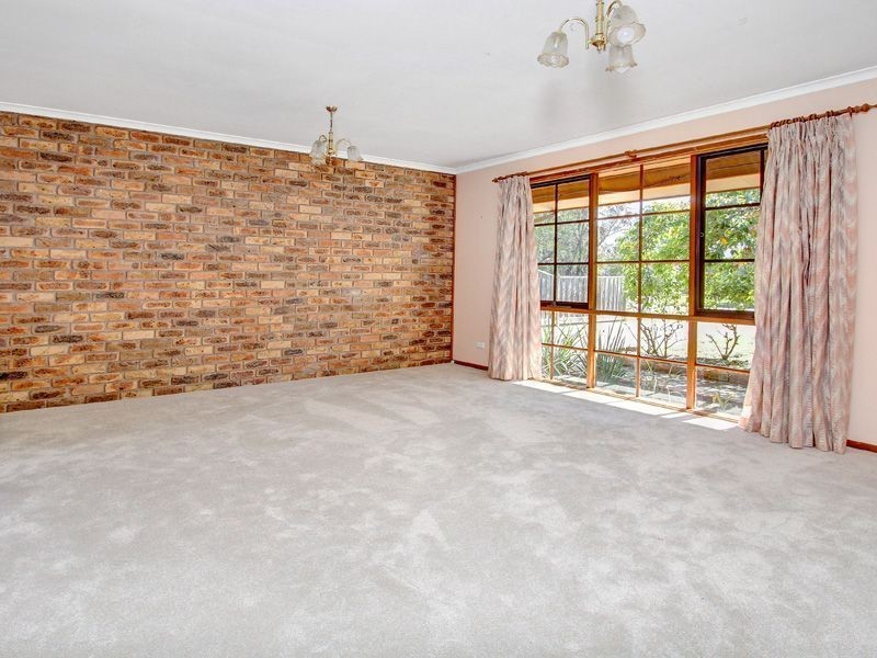 33 Ashenden Squre, Rosebud VIC 3939