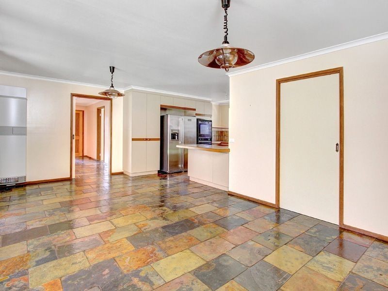 33 Ashenden Squre, Rosebud VIC 3939