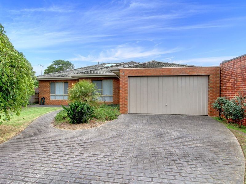 6 Warranilla Avenue, Rosebud VIC 3939