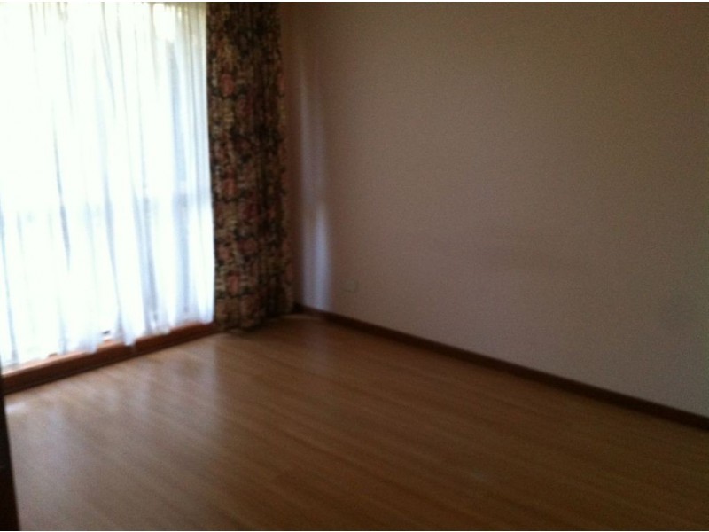 92 First Avenue, Rosebud VIC 3939