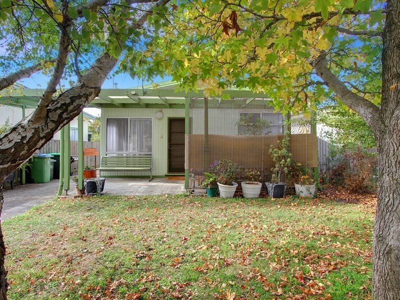 17 Second Avenue, Rosebud VIC 3939