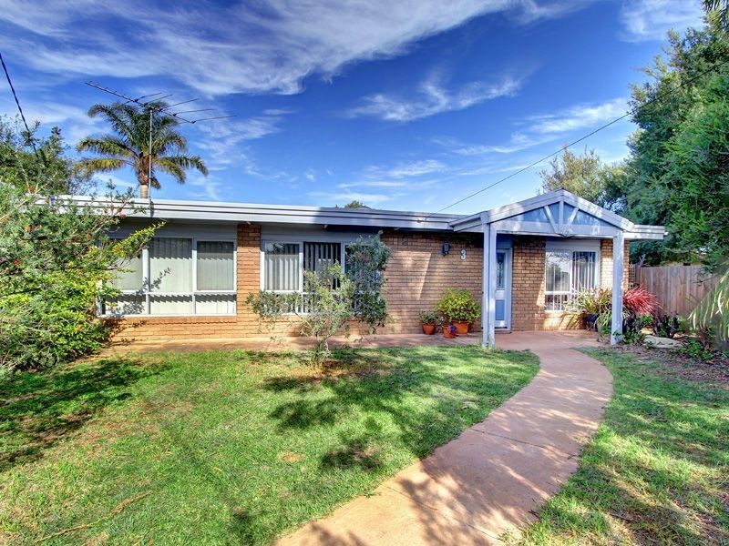 3 Kingfisher Avenue, Rosebud West VIC 3940