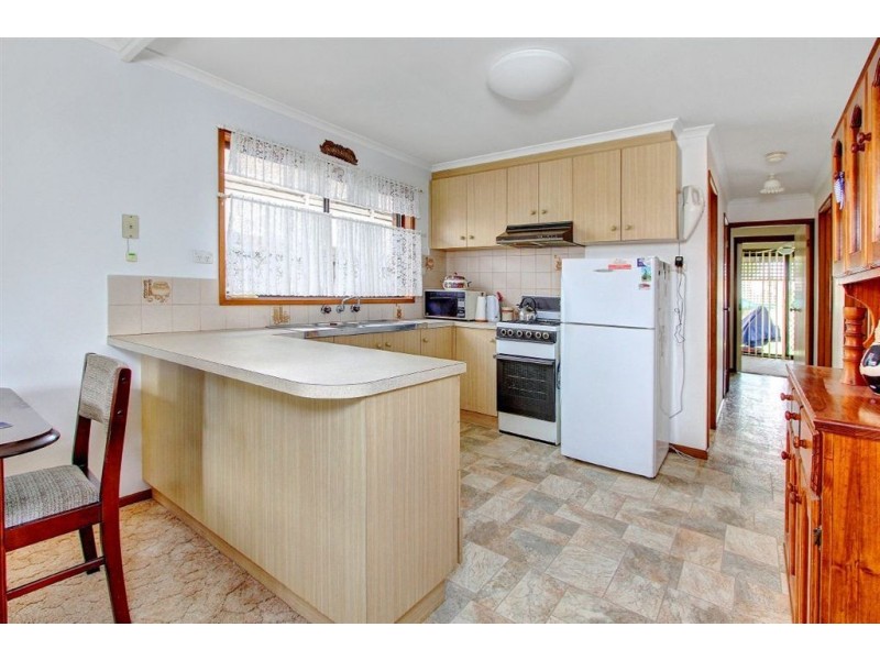 48 Eighth Avenue, Rosebud VIC 3939