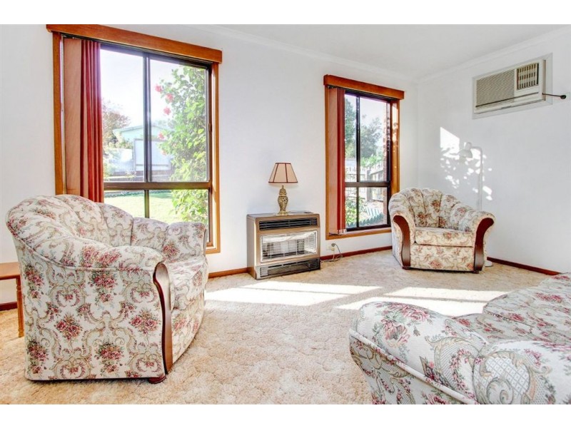 48 Eighth Avenue, Rosebud VIC 3939