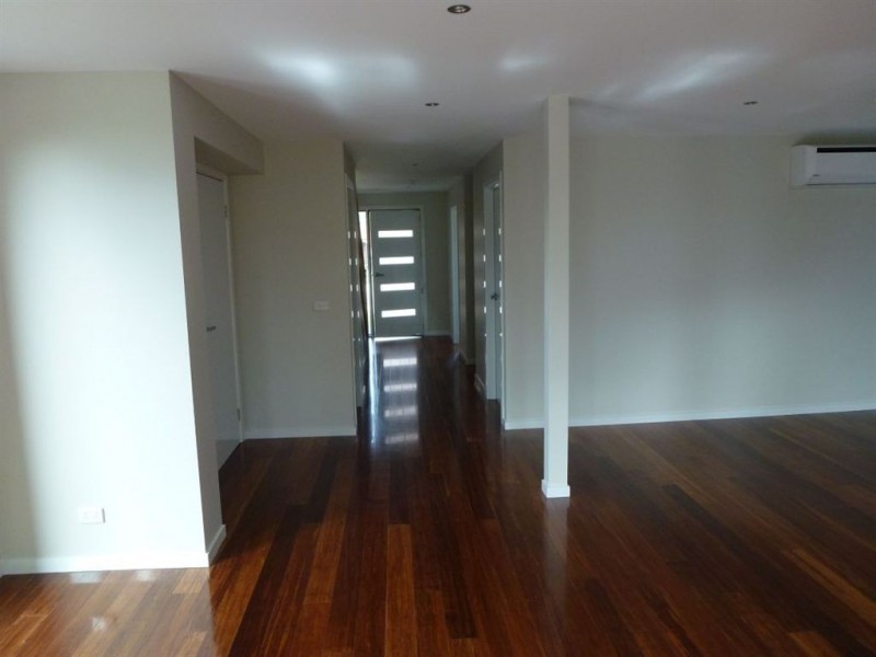 5 Leon Avenue, Rosebud VIC 3939