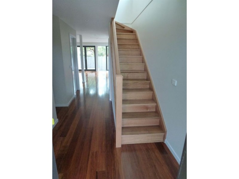 5 Leon Avenue, Rosebud VIC 3939