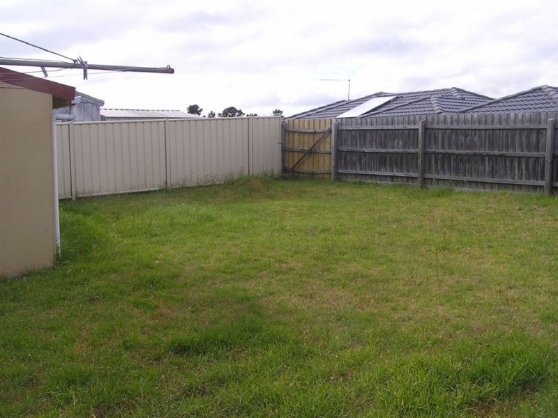 9 Coleman Crescent, Rosebud West VIC 3940