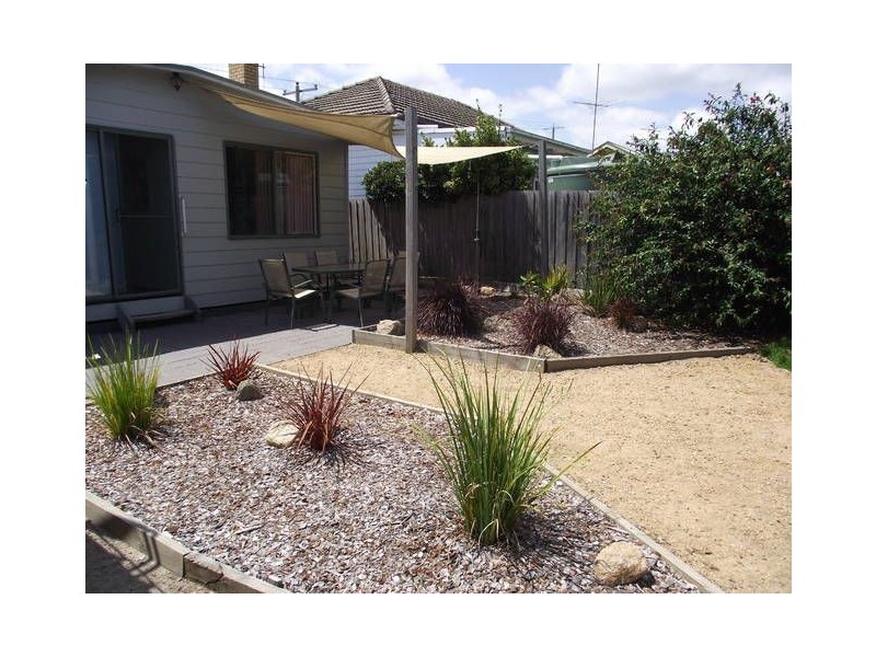 28 Fifth Avenue, Rosebud VIC 3939