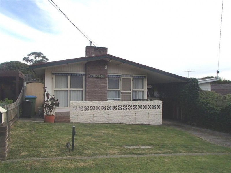 42 Sixth Avenue, Rosebud VIC 3939