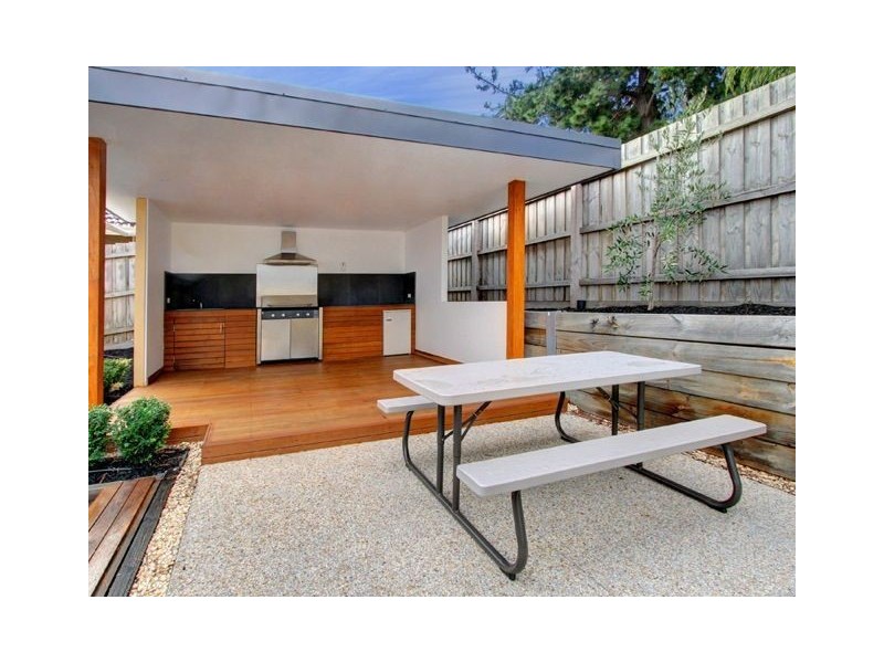 21 Deighton Drive, Rosebud VIC 3939