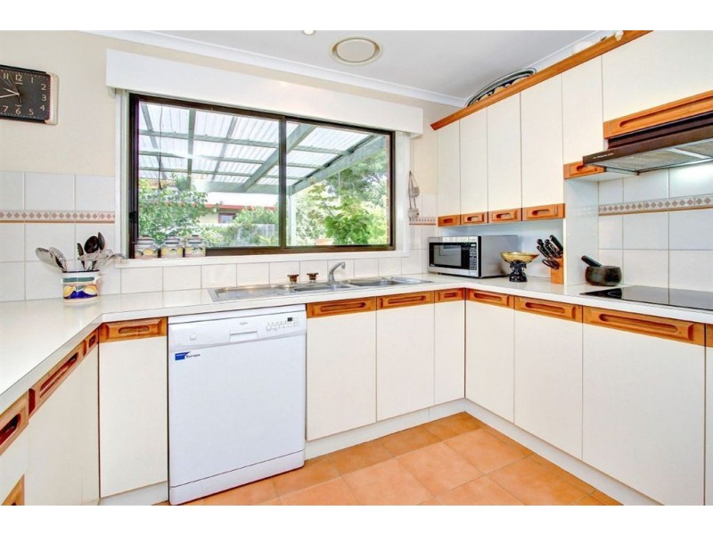 4 Ella Crescent, Rosebud West VIC 3940