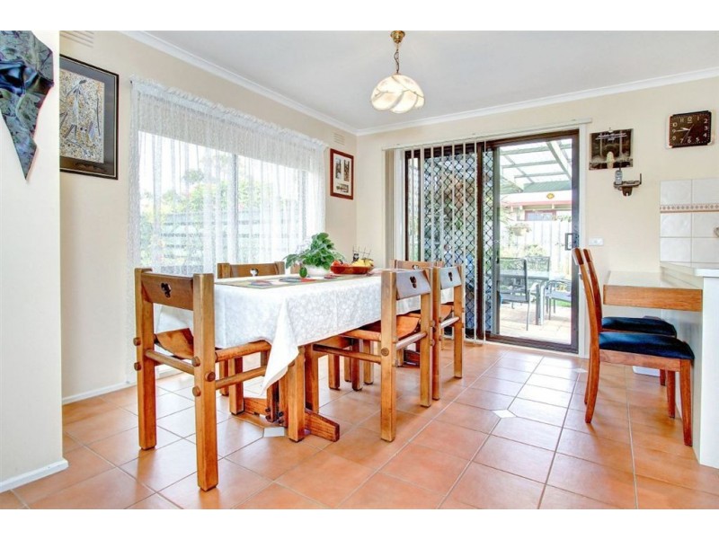 4 Ella Crescent, Rosebud West VIC 3940