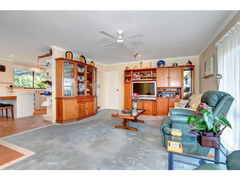 4 Ella Crescent, Rosebud West VIC 3940