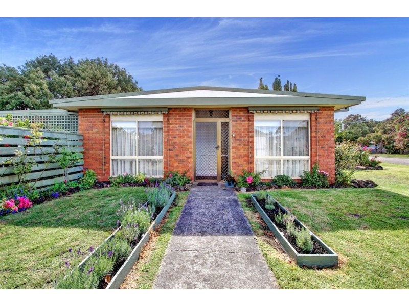 4 Ella Crescent, Rosebud West VIC 3940