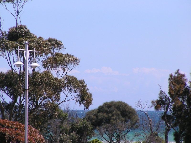 4/7 Eighth Avenue, Rosebud VIC 3939