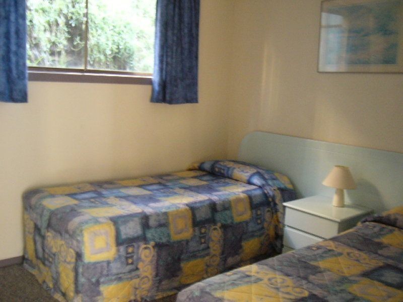 4/7 Eighth Avenue, Rosebud VIC 3939