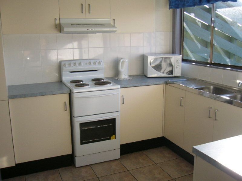 4/7 Eighth Avenue, Rosebud VIC 3939