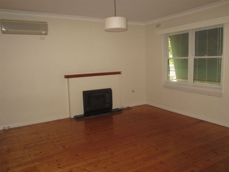 39 Adams Avenue, Rosebud VIC 3939