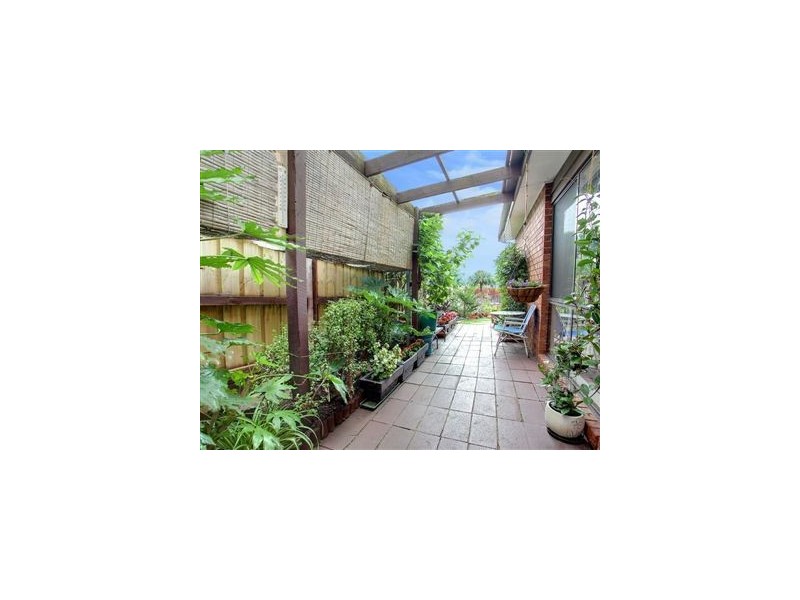 83 Fourth Avenue, Rosebud VIC 3939