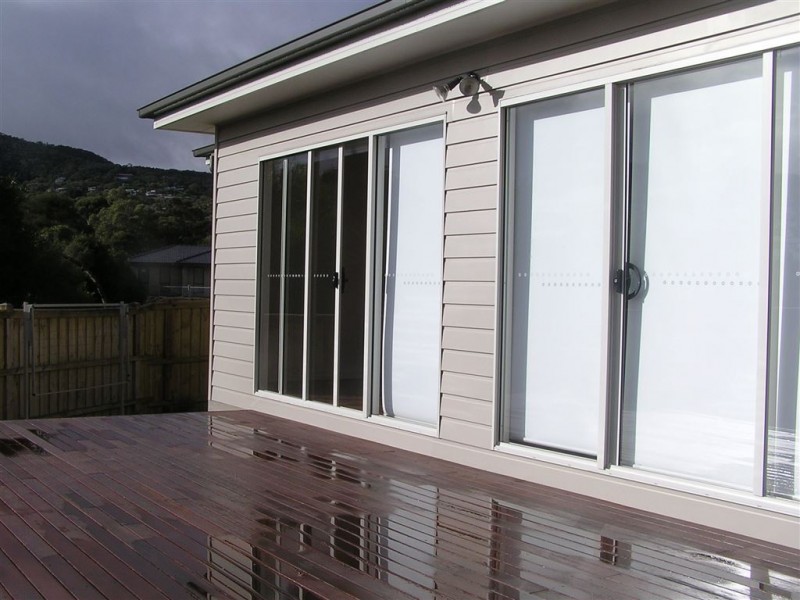 2/7 Highfield Road, Mccrae VIC 3938