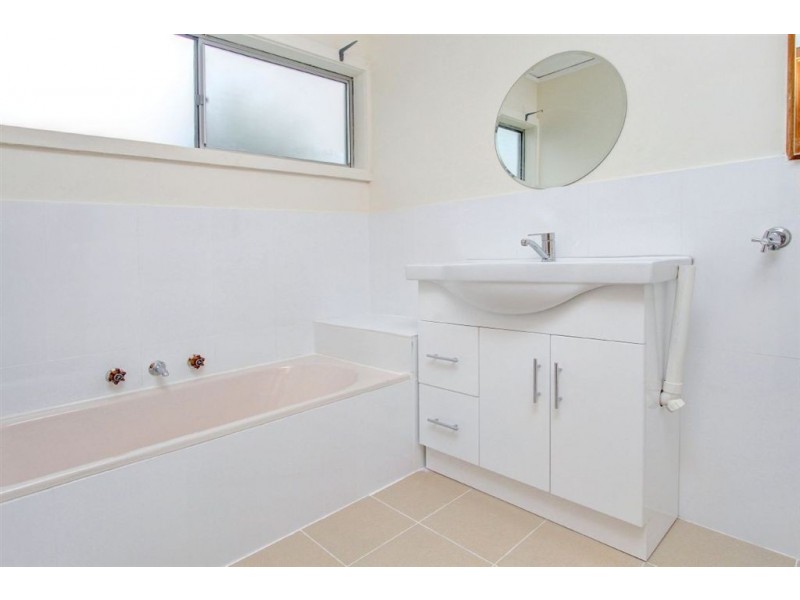 23 Braidwood Avenue, Rosebud VIC 3939