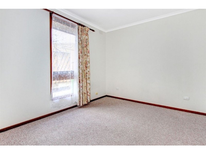 225 Ninth Avenue, Rosebud VIC 3939