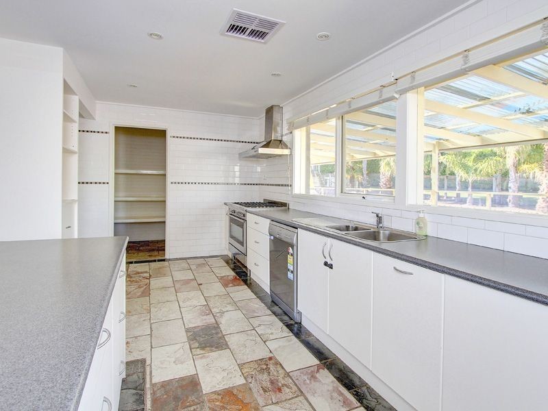 7-9 Coral Close, Rosebud VIC 3939