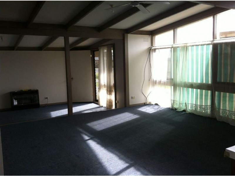 94 Nepean Hwy, Dromana VIC 3936