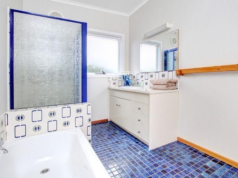 13 Crest Drive, Rosebud VIC 3939