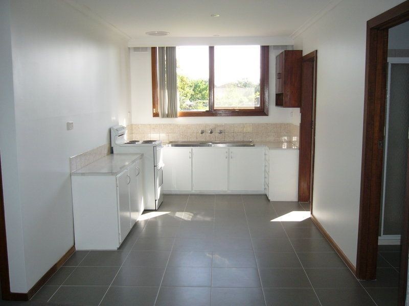 38 Hayes Avenue, Rosebud VIC 3939