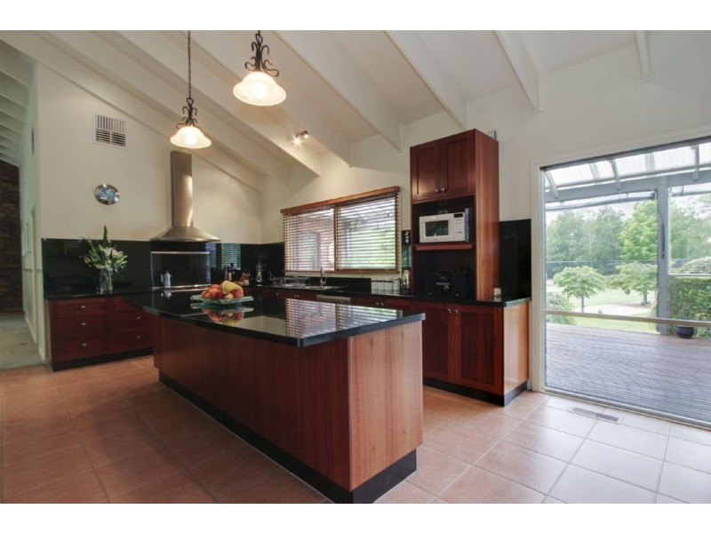 2 Hartigan Court, Rosebud VIC 3939