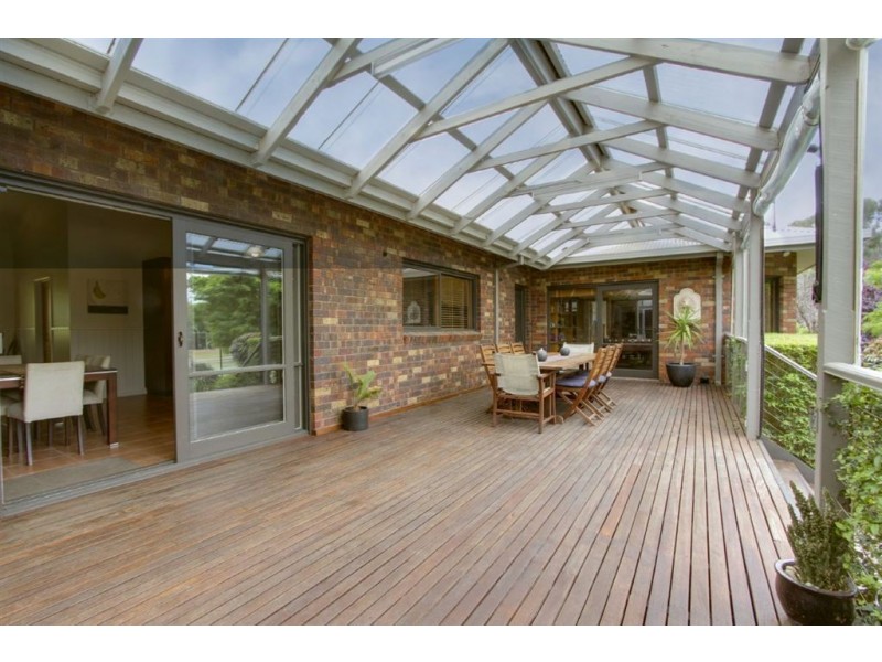 2 Hartigan Court, Rosebud VIC 3939