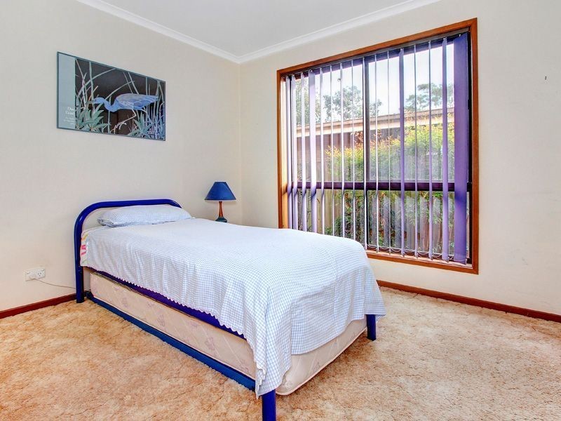 48 Eighth Ave, Rosebud VIC 3939