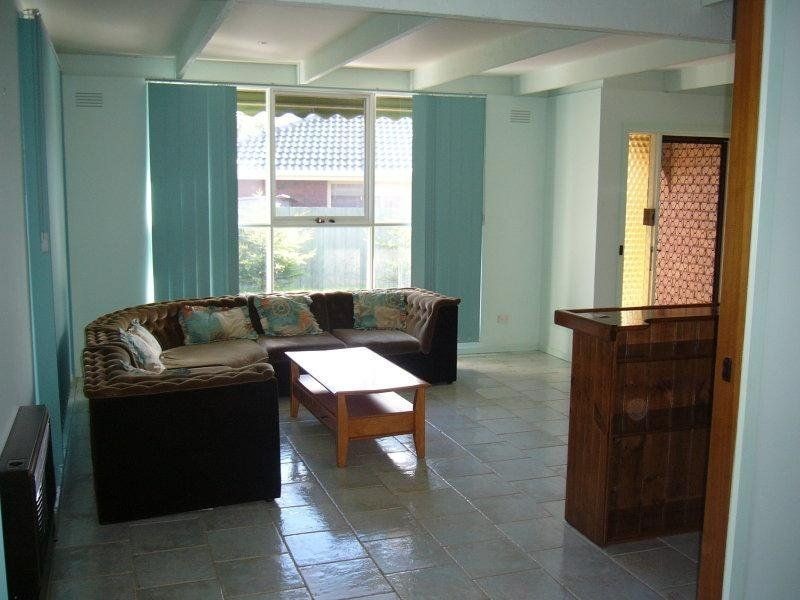 1/17 Wattle Road, Mccrae VIC 3938