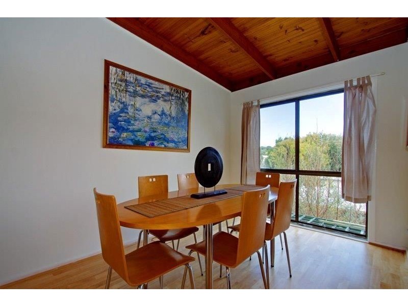 27 Wondaree Street, Rye VIC 3941